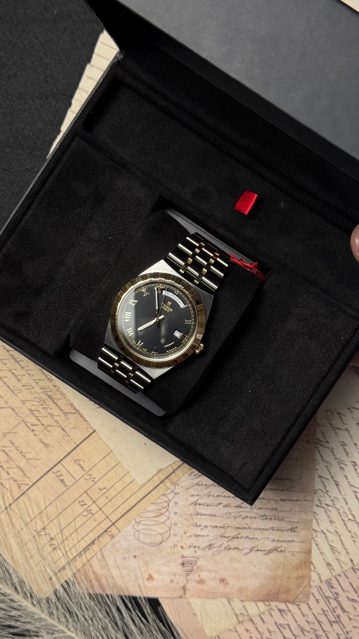 Tudor Royal M28603-0003