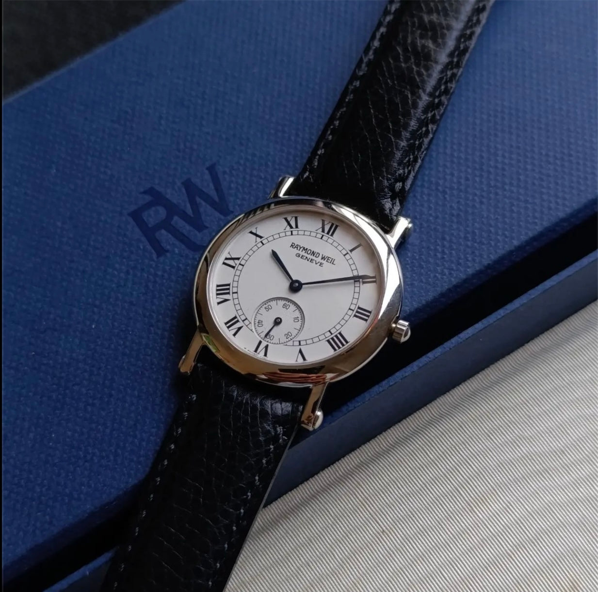 RAYMOND WEIL