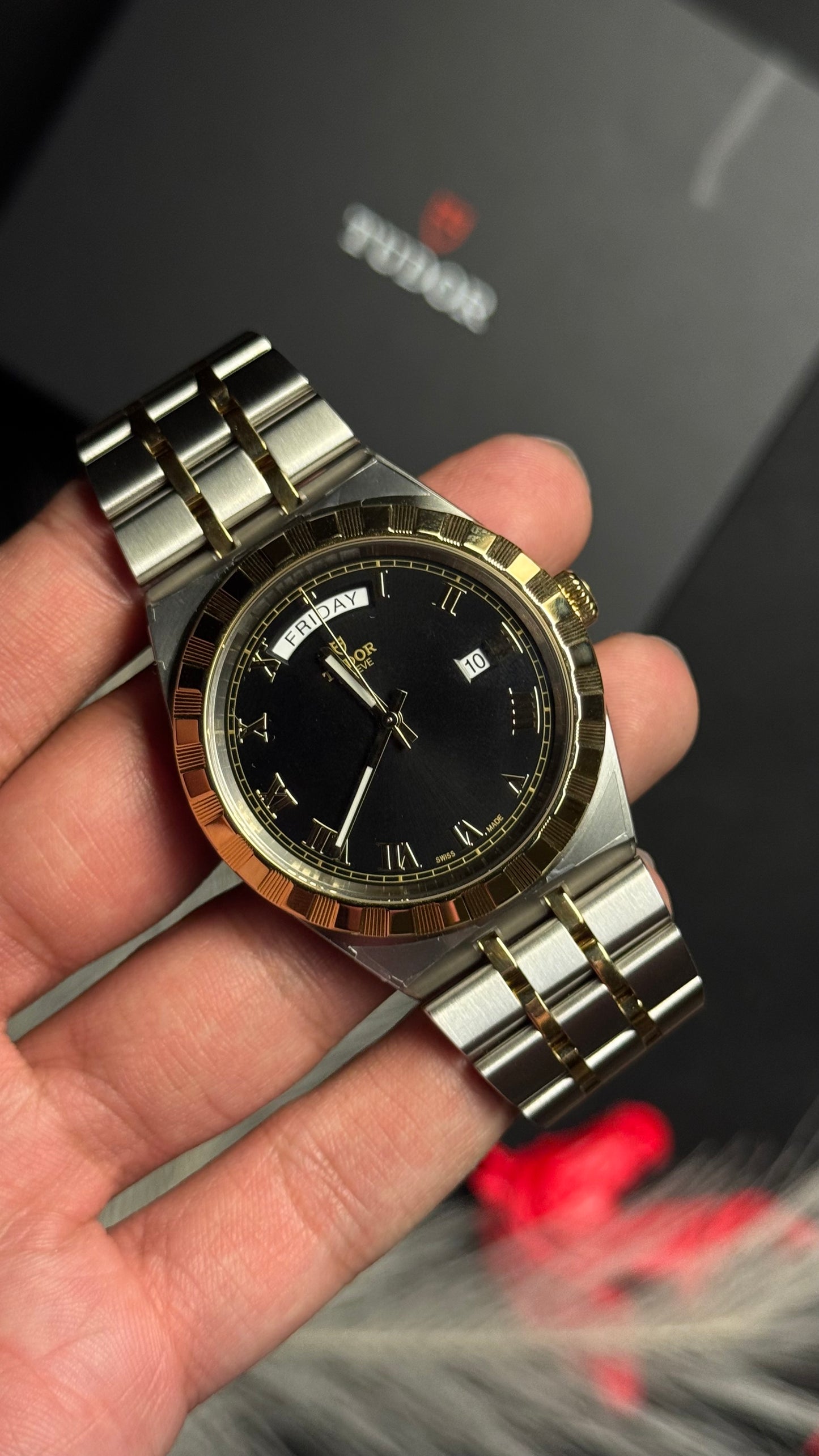 Tudor Royal M28603-0003